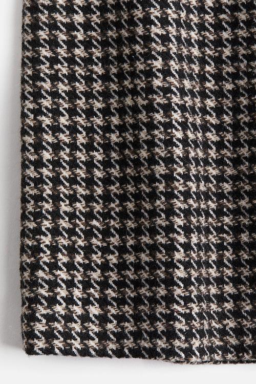 Mini skirt - black dogtooth-patterned