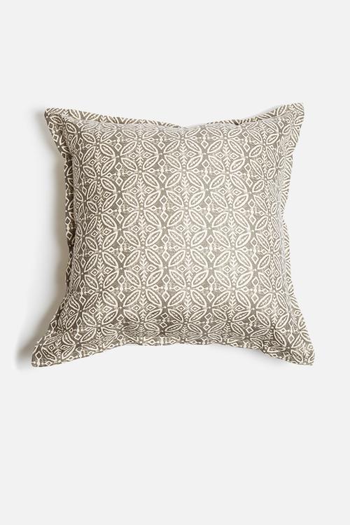 Circles cushion