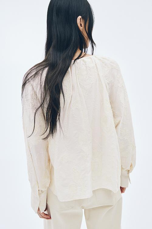 Jacquard-weave blouse - cream 
