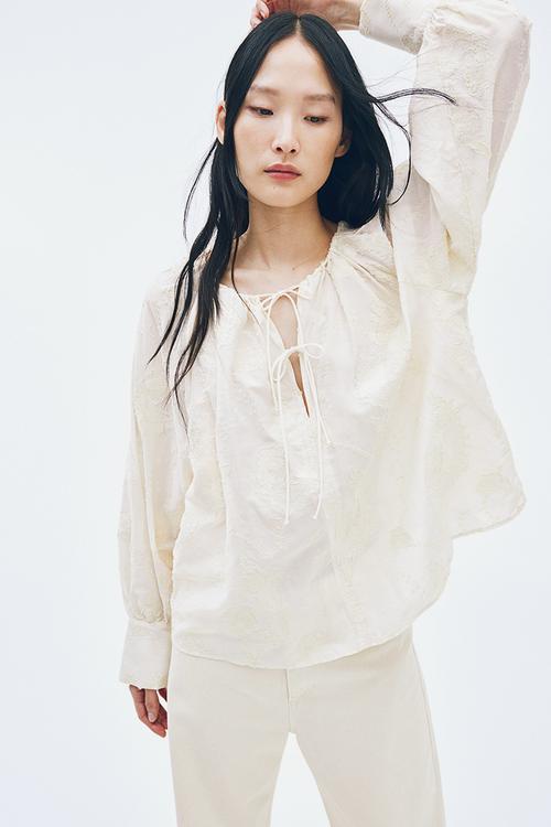 Jacquard-weave blouse - cream 