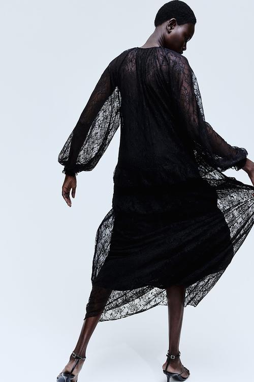 Flounce-trimmed lace dress - black