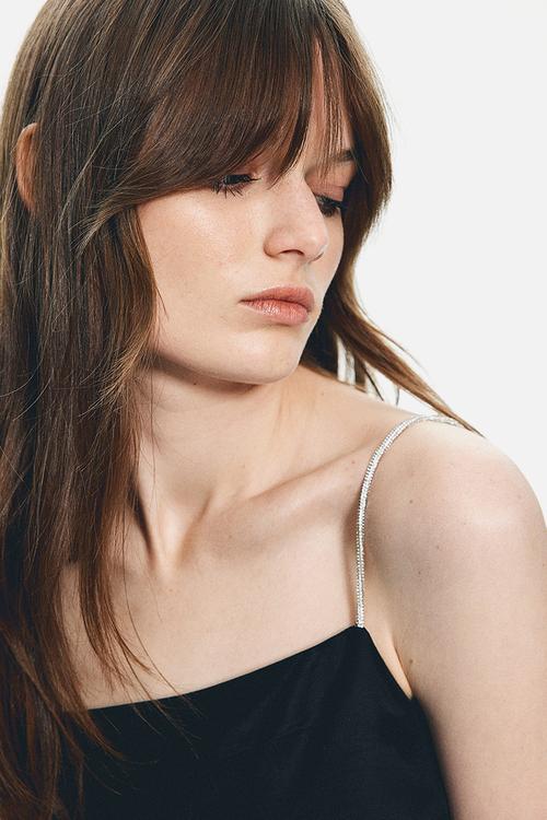 Rhinestone-strap top - black