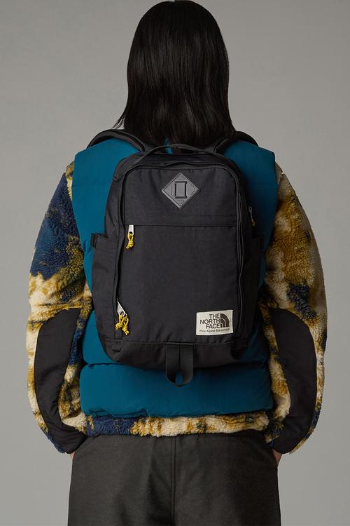 Berkeley Daypack - Tnf Black-Mineral Gold-npf