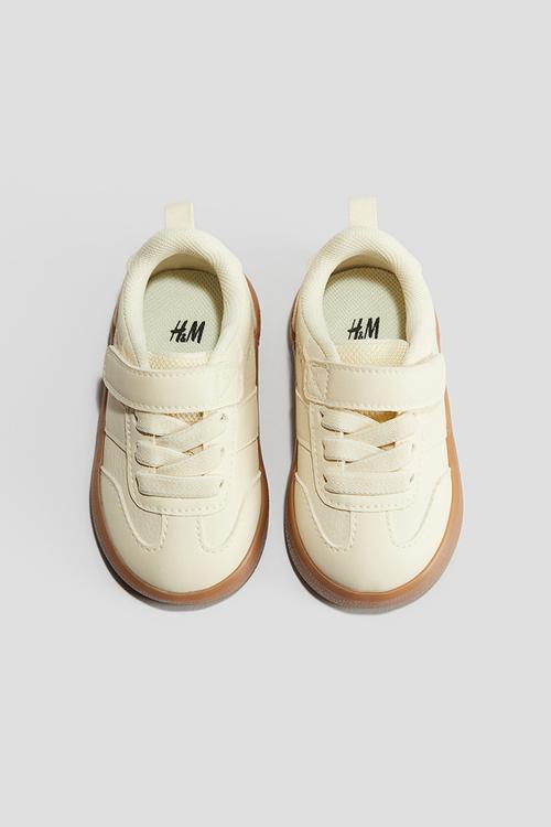 Trainers - light yellow