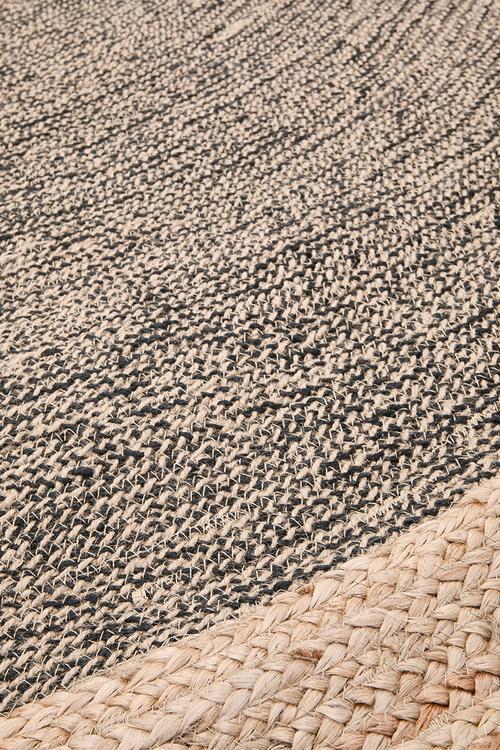 Braided round jute rug - natural & black