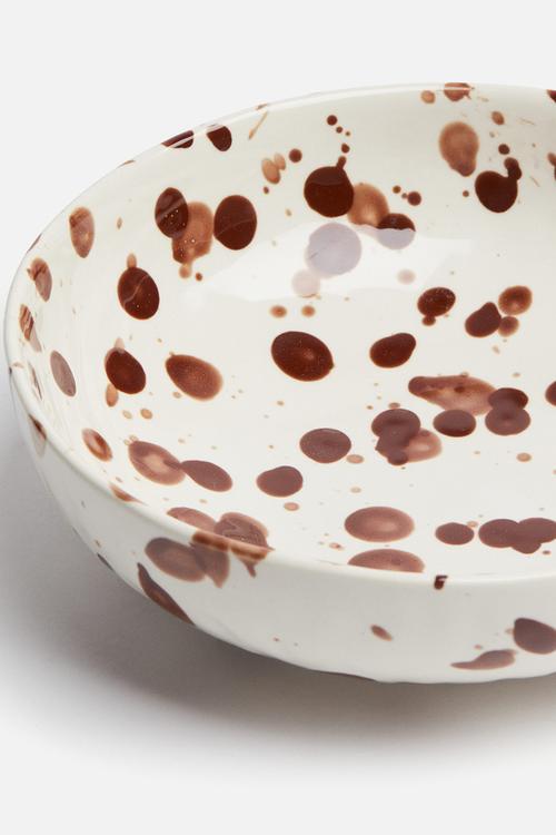 Stoneware serving dish - white speckled
