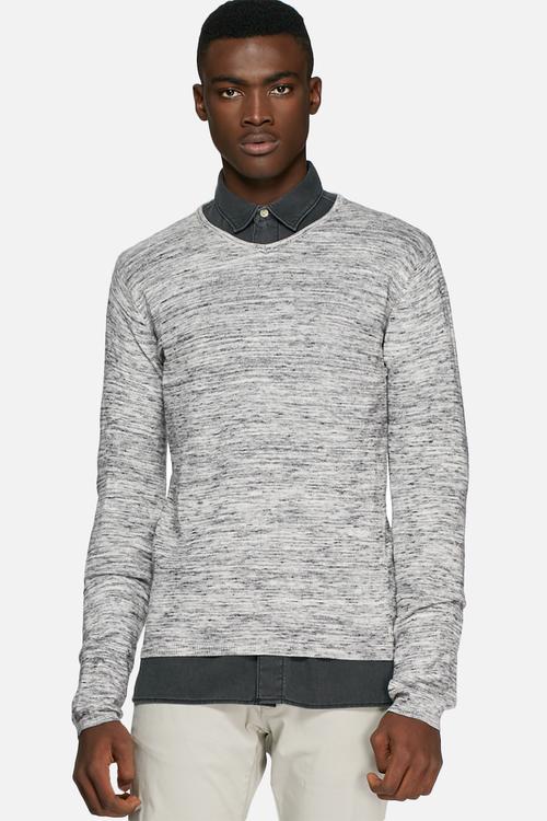 Knit pullover