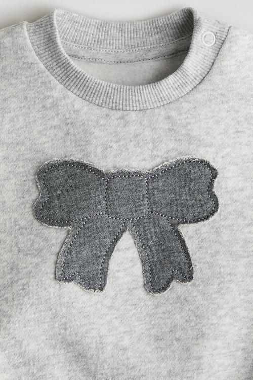 Appliquéd sweatshirt - light grey bow