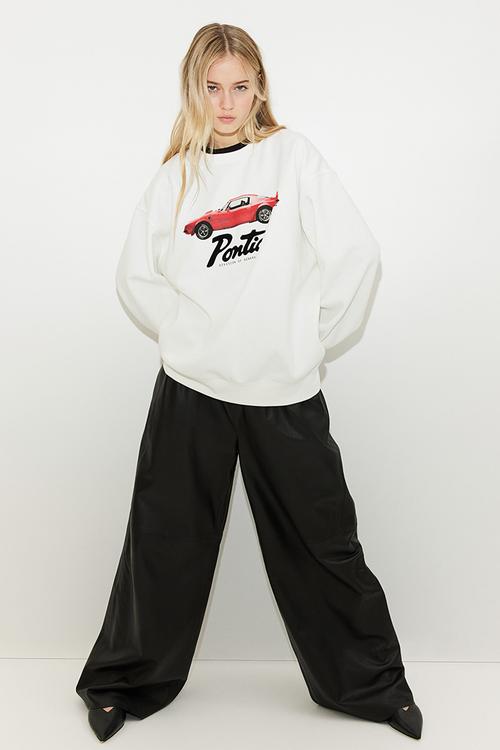 Oversized printed sweatshirt -  cream/general motors 