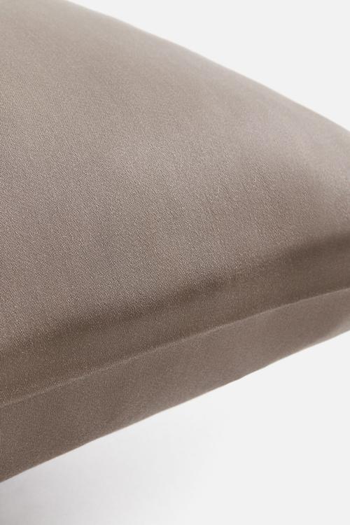 Satin pillowcase - mole