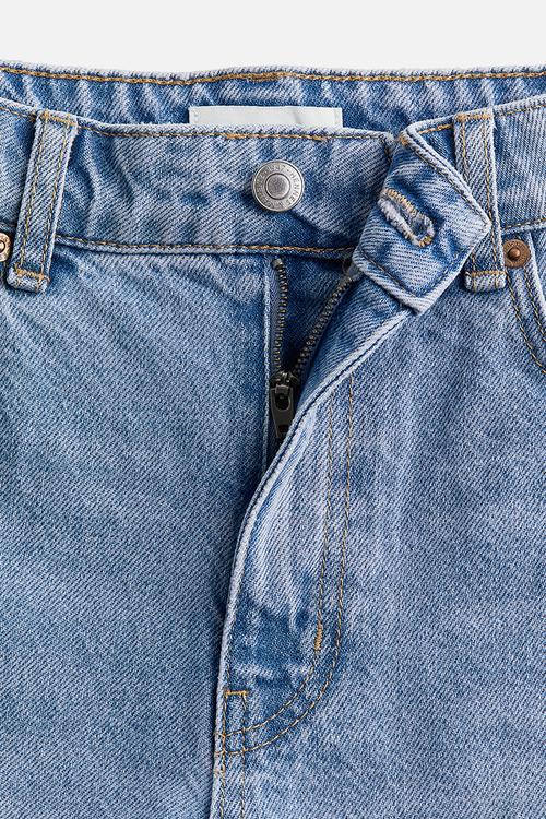 High-waisted denim shorts - light denim blue