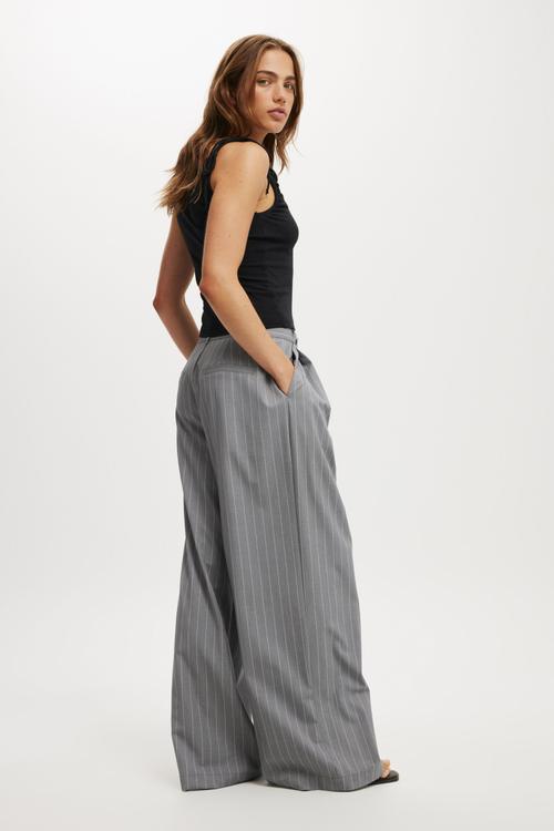 Izzy pleated suiting pant - grey pinstripe