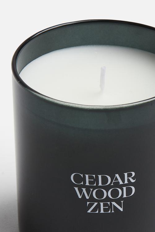 Scented candle in a glass holder - cedarwood zen