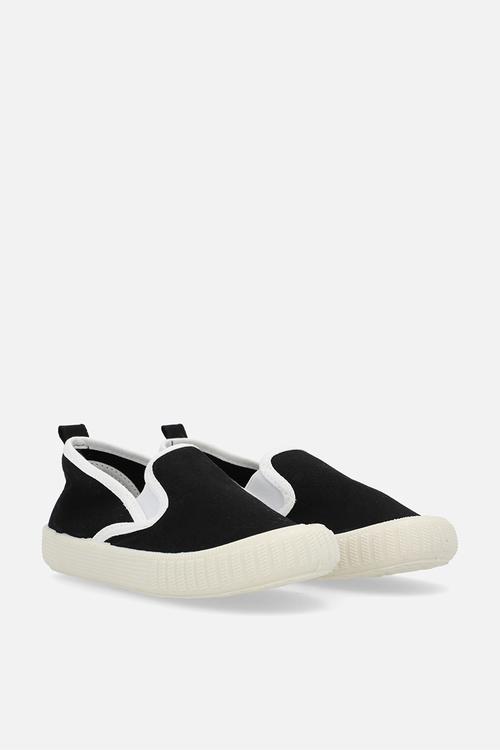 Slip on sneakers-black