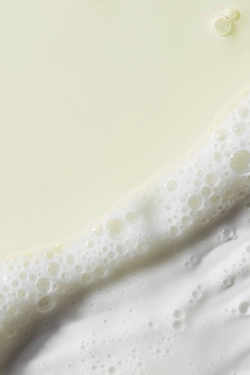 Crème de Corps Smoothing Oil-to-Foam Body Cleanser