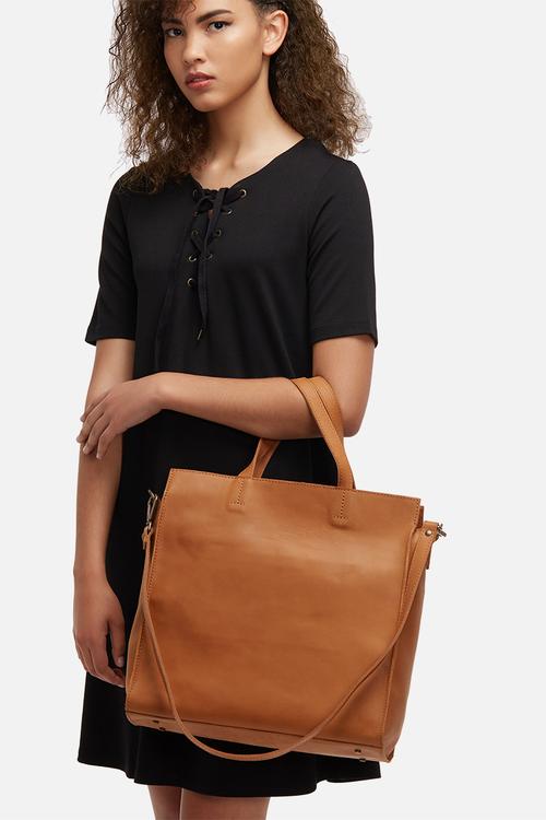 Director leather tote