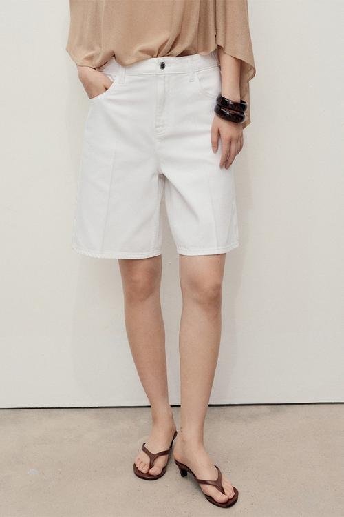 Bermudas Camilla - White