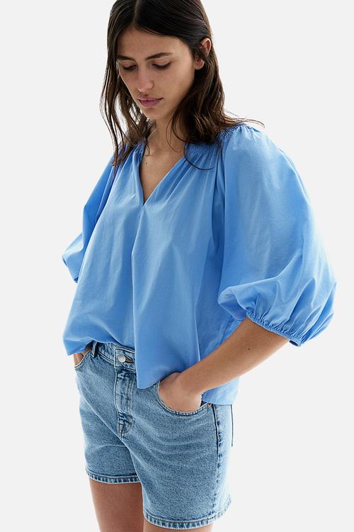 Smock-neck blouse - light blue 