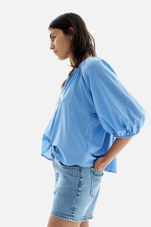 Smock-neck blouse - light blue 