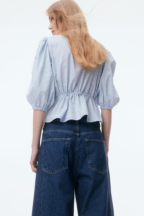 Puff-sleeved cotton blouse - light blue