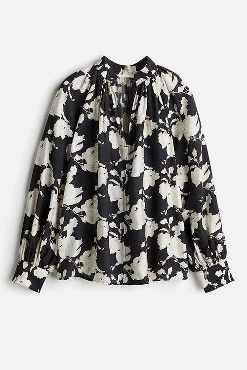 Oversized blouse - black cream floral