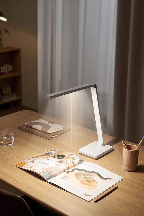 Desk Lamp Lite – Adjustable Led Light - White