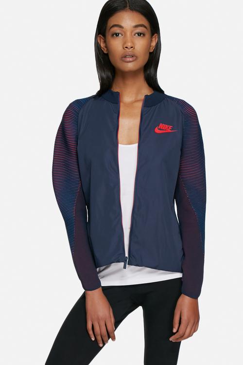 Nike dynamic reveal jacket