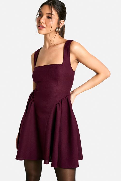 Boucle tailored pleated skater dress - burgundy