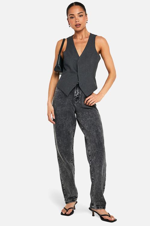 Boohoo Basics High Waisted Straight Leg Jeans - Washed Black