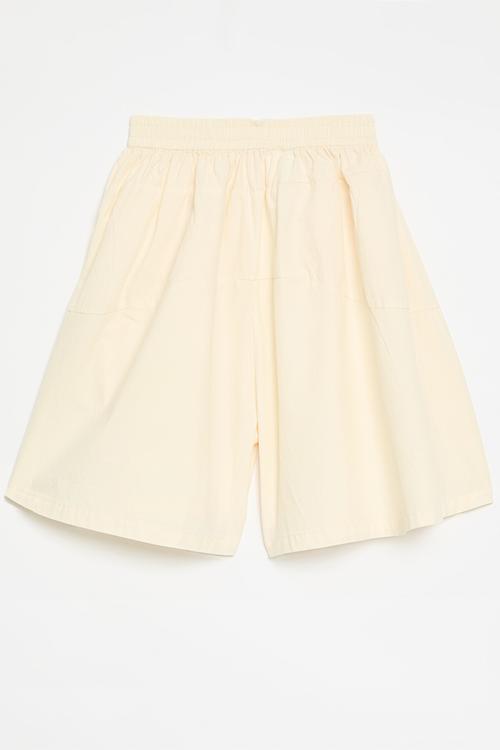 Flared elasticated waist shorts - cream