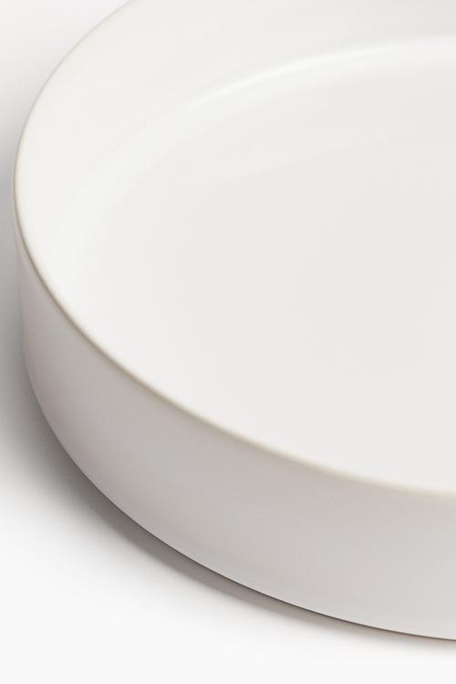 Deep stoneware plate - white
