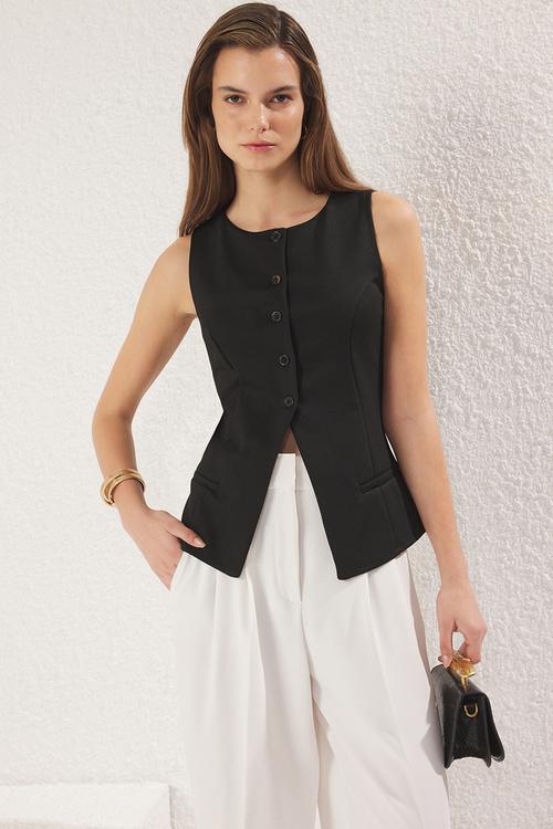 Fleto pocket detailed buttoned sleeveless blazer vest  - black