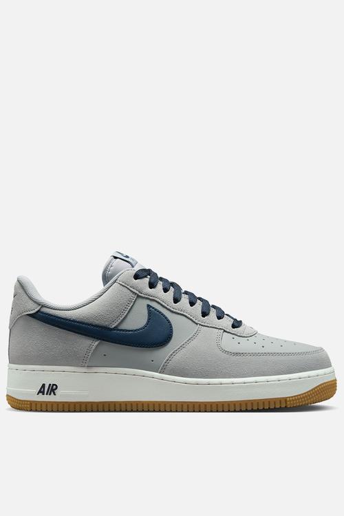 Nike Air Force 1 '07 LV8