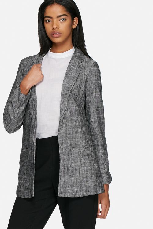 Must linen blazer