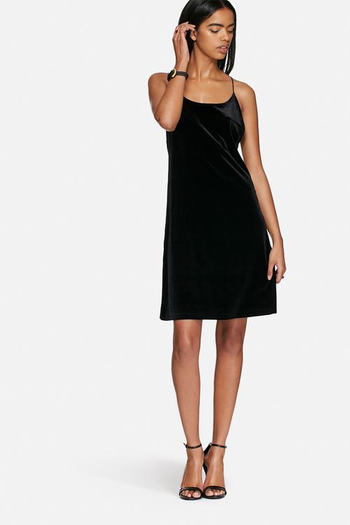 Monique velvet dress