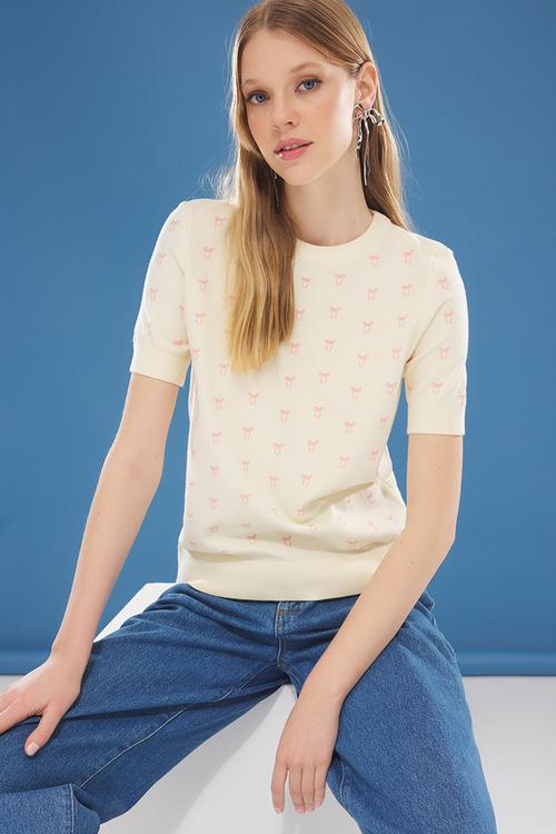 Ribbon Printed Premium Yarn  Knitwear Top - Ecru 