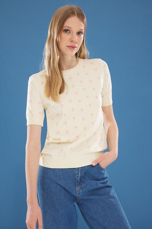 Ribbon Printed Premium Yarn  Knitwear Top - Ecru 