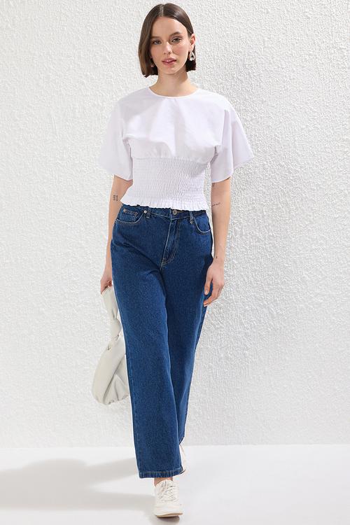 Gipel Fitted Short Sleeve Premium Woven Blouse - White
