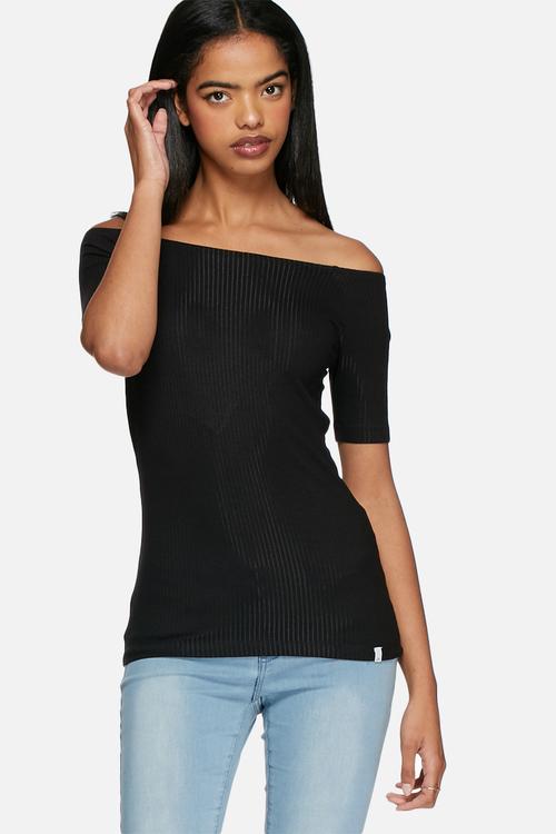 Breeze off shoulder tee