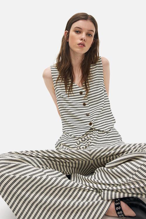 Rib-knit waistcoat - cream striped