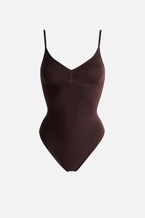Firm shape sculpting thong body - dark brown