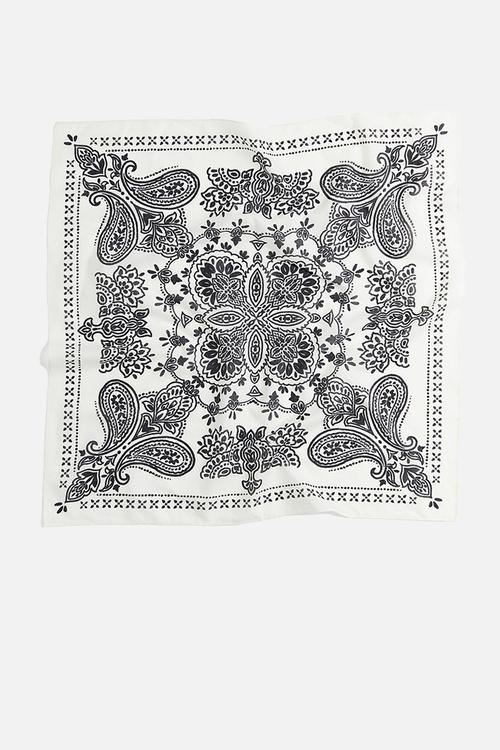 Patterned cotton scarf - white paisley-patterned