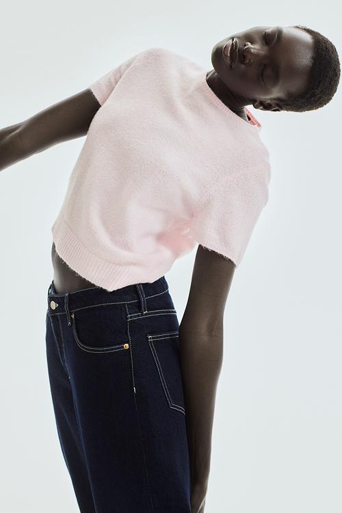 Fine-knit t-shirt - light pink