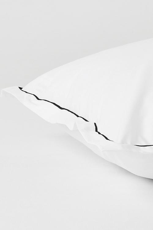Oxford Satin Stitch King pillow case - white & black