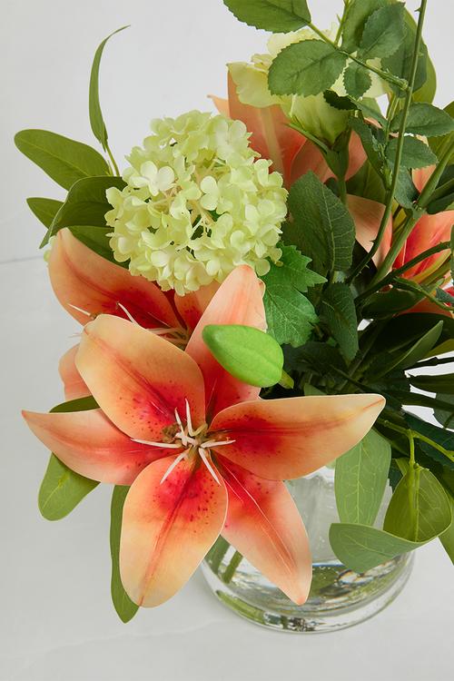 Tiger lily orange with lime snowball - orange