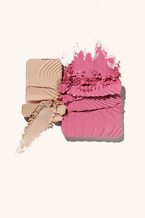 Cheek Affair Blush & Highl Pallet - 010 Love At First Swipe