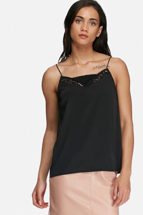 Lila lace cami