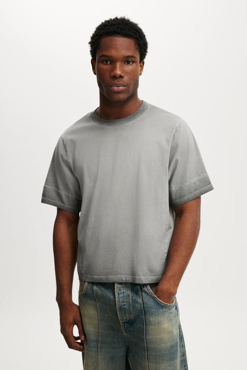 Cropped Fit Y2K T-shirt - Slate Stone Panel
