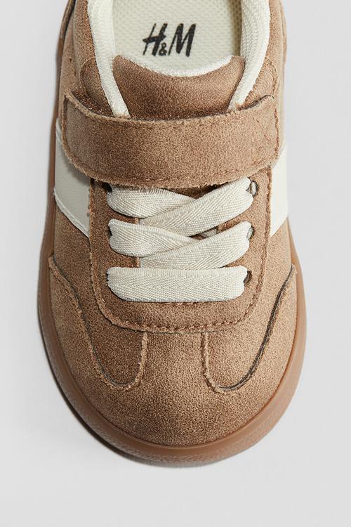 Trainers - beige