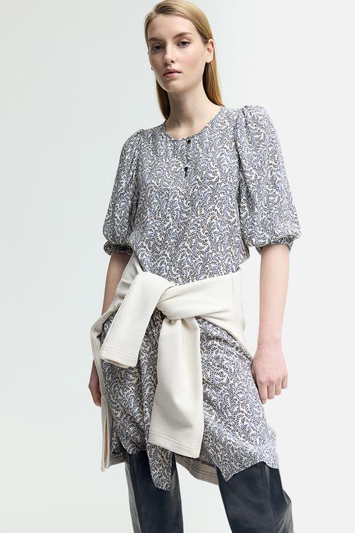 Tie-belt dress - white/blue patterned